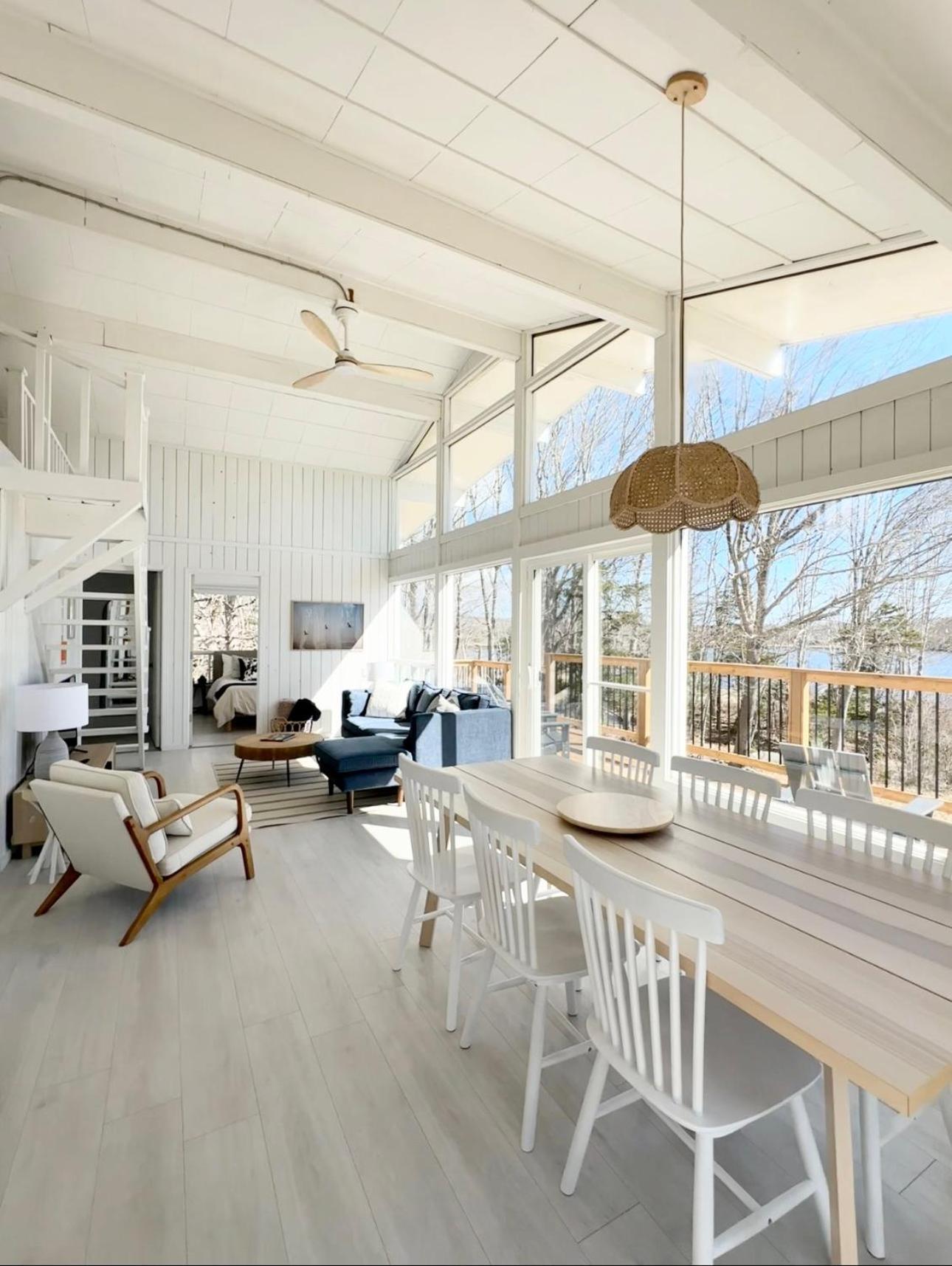 Blissful Oceanfront Cottage In Port Mouton Екстер'єр фото